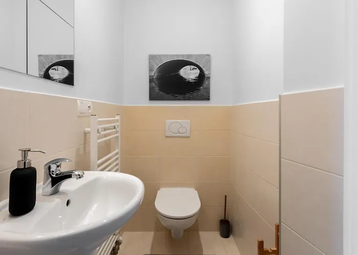 Gate Downtown Escape *