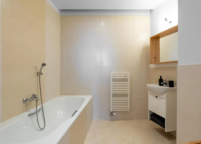 Gate Downtown Escape *